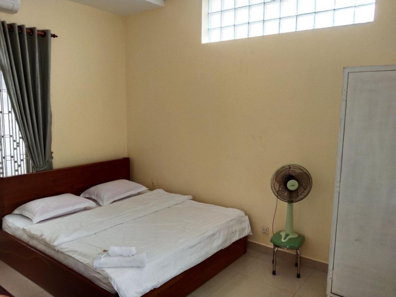 Room 12 - Studio In A Villa 5Mn Walk From The Royal Palace With Swimming Pool Phnom Penh Eksteriør billede